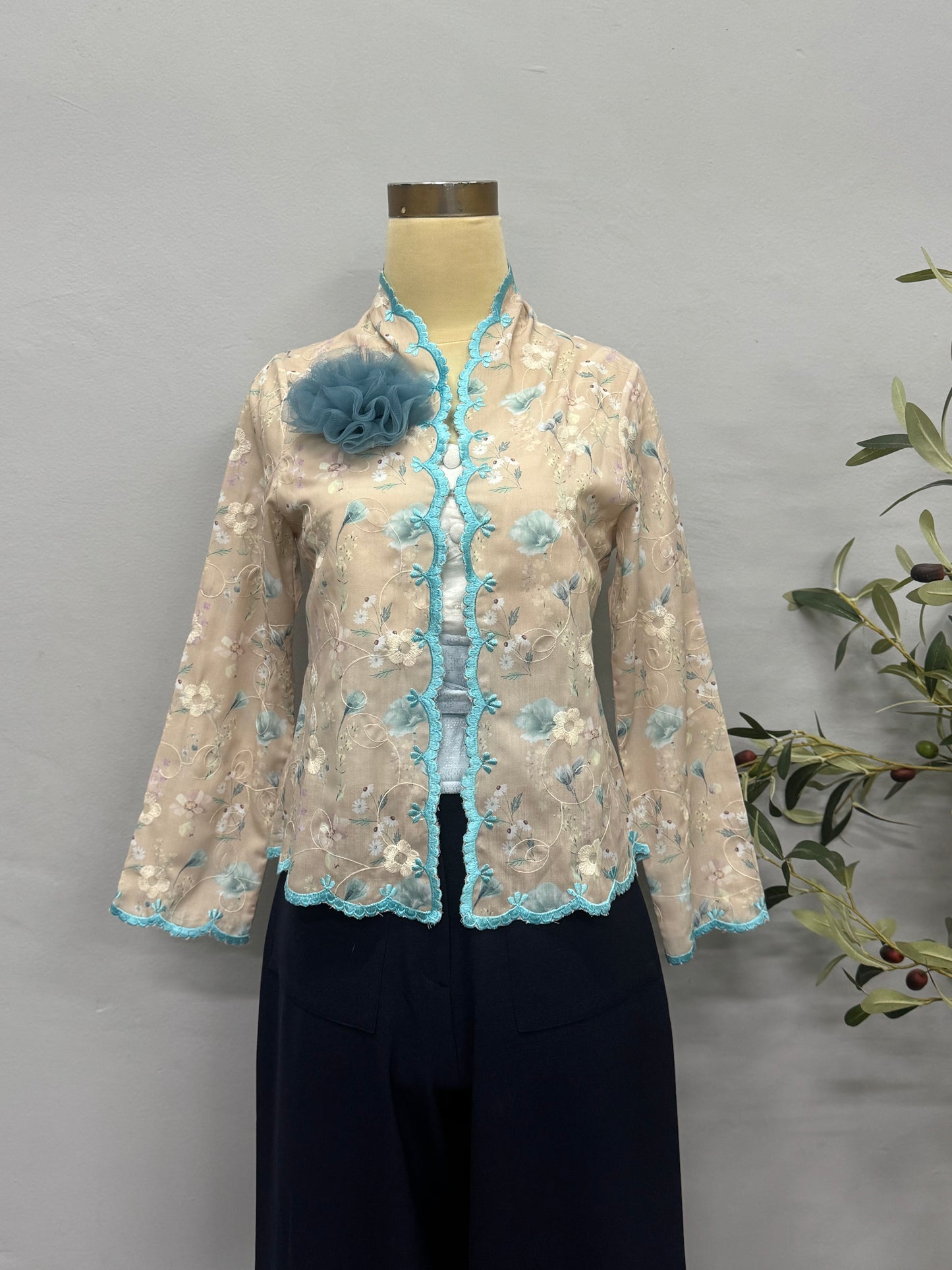 Kebaya Nonya Short