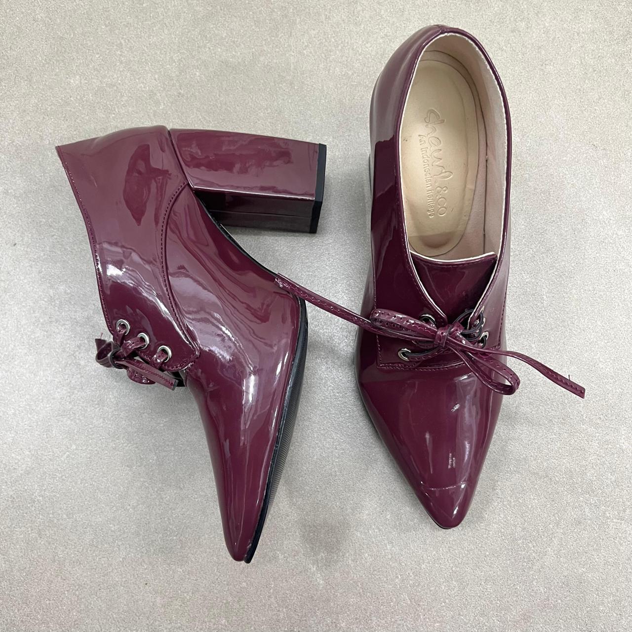 Sekar Heels