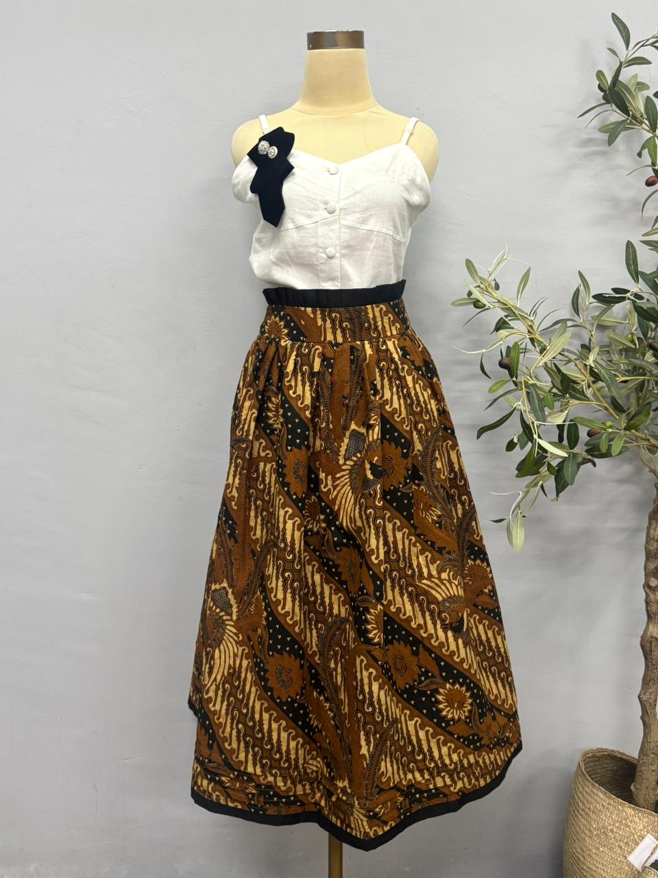 Laksmi Skirt