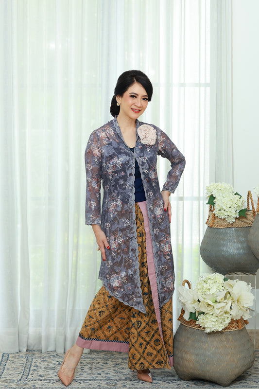 Kebaya Nonya Long