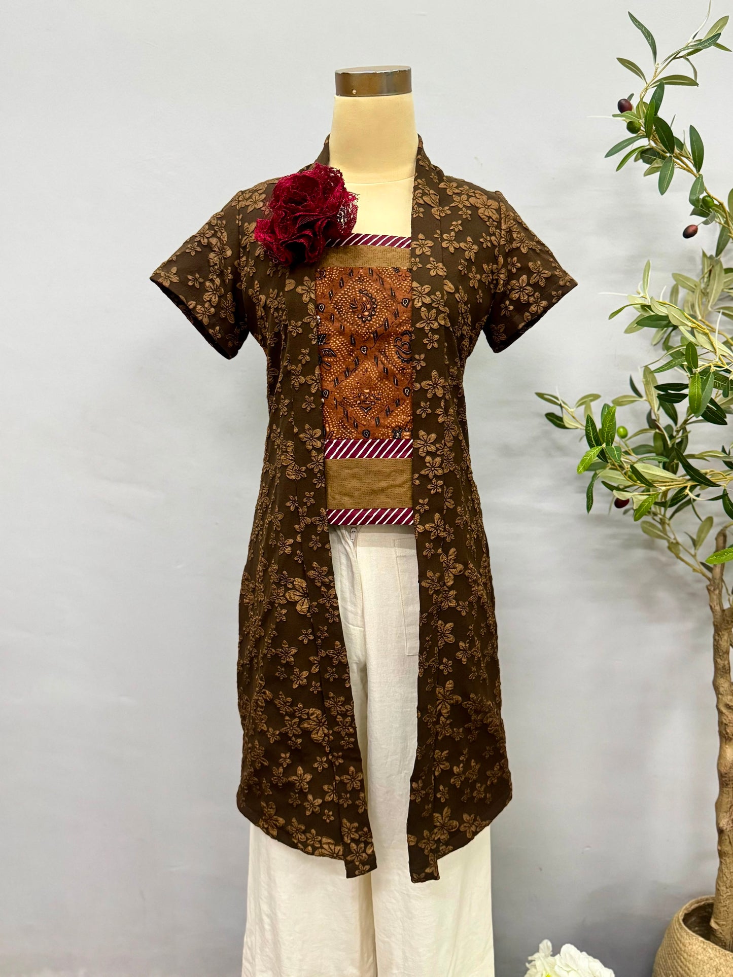 Kebaya Sarashvati