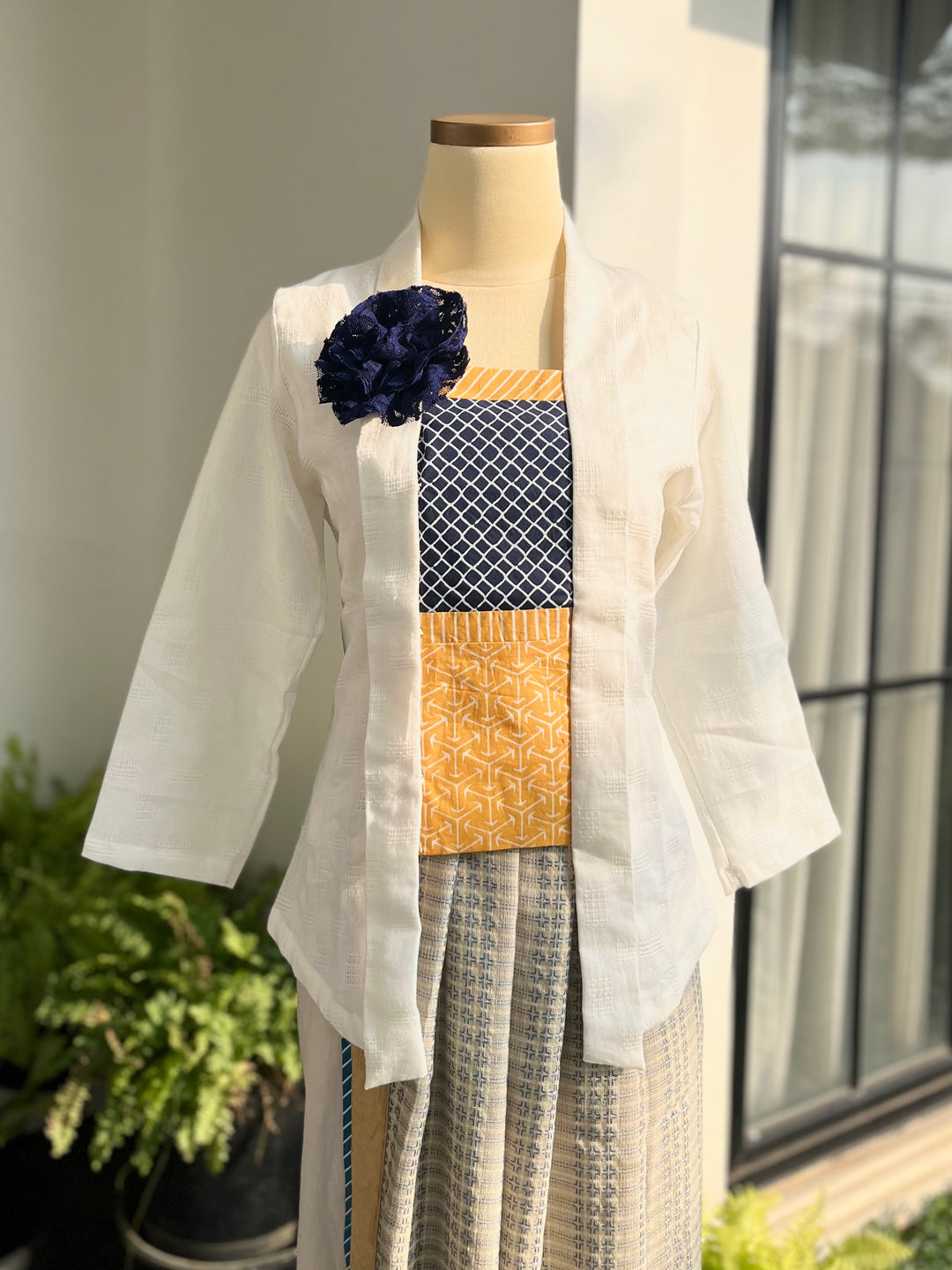 shawl and co