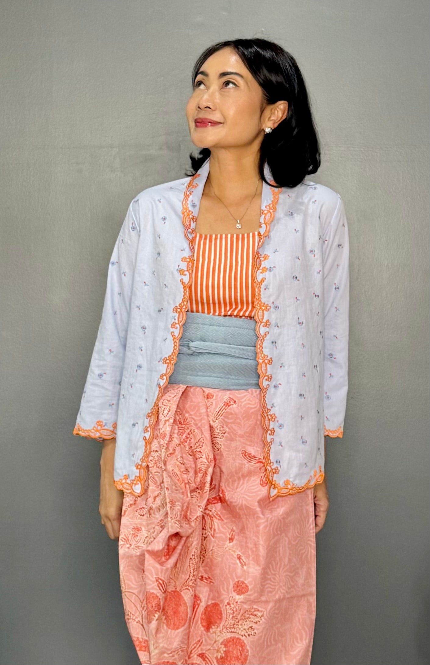 Kebaya Nonya Short