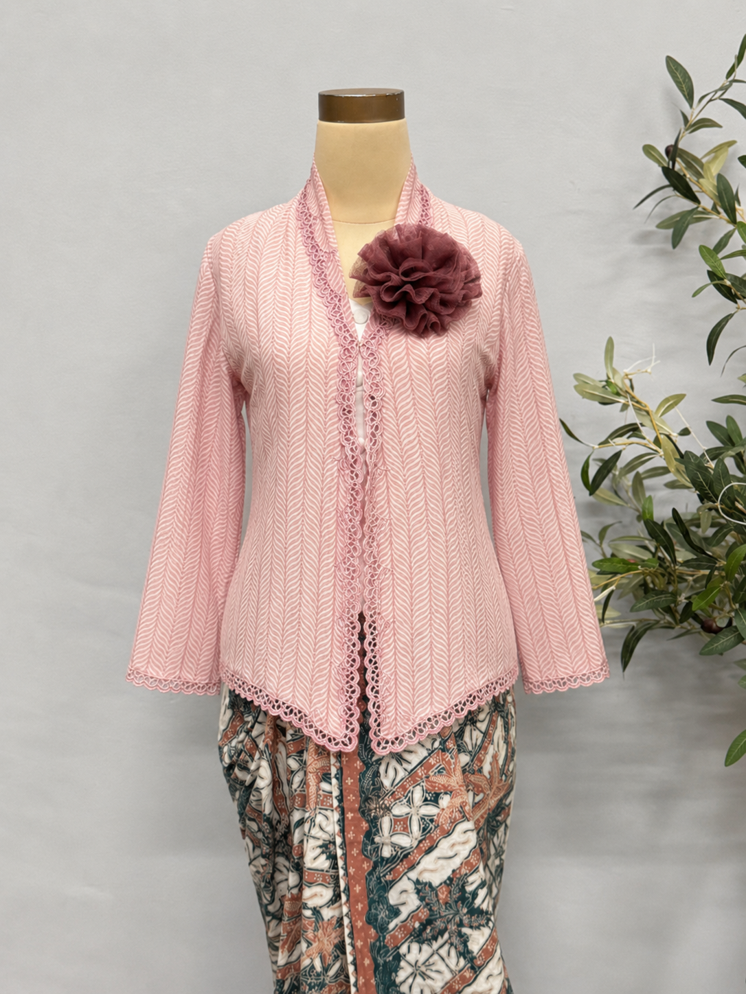 Kebaya Nonya Short