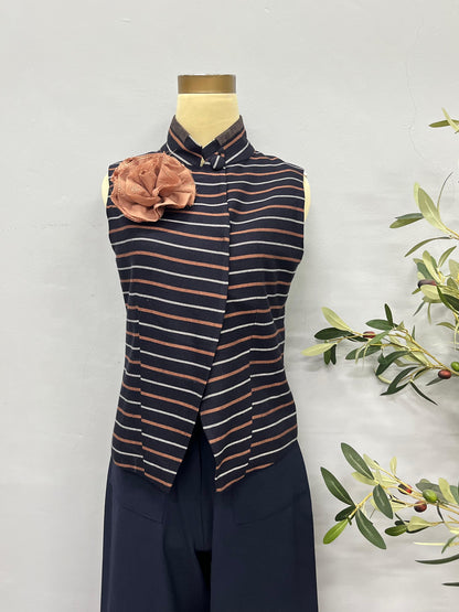 Astrini Sleeveless