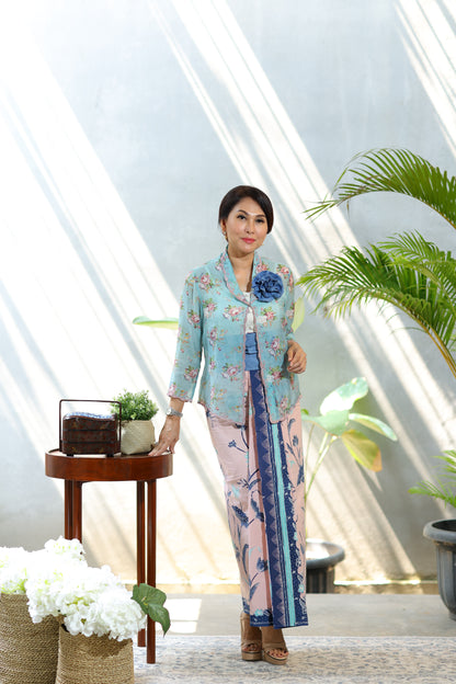 Kebaya Nonya Short