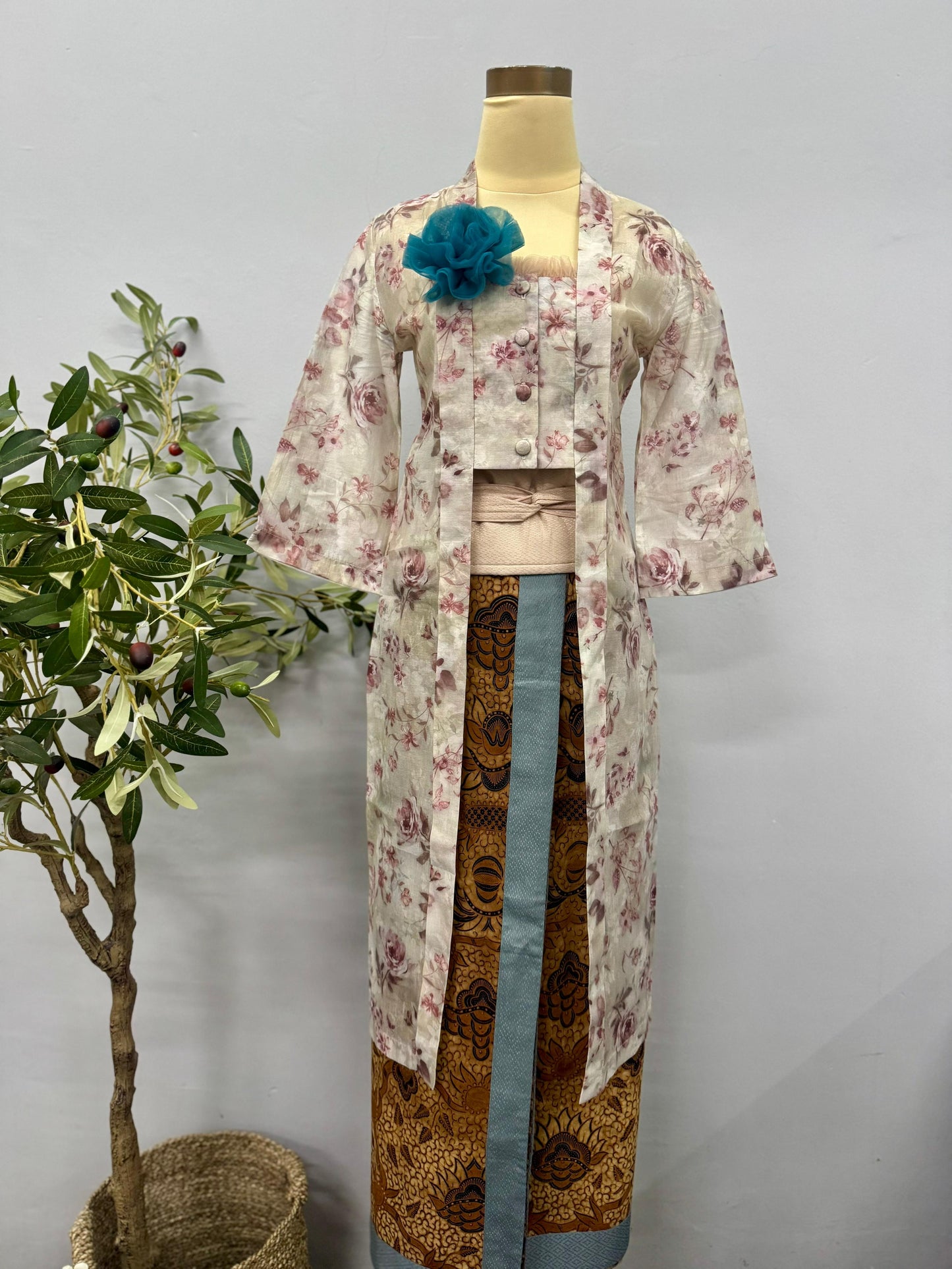 Kebaya Dewi