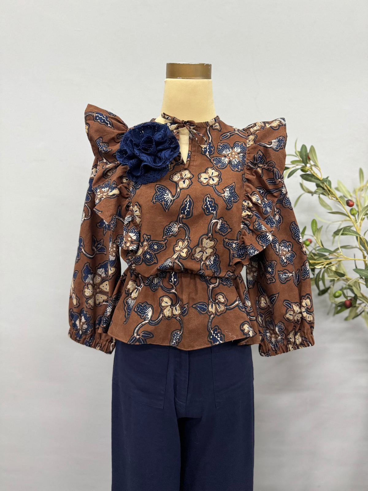 Alenka Blouse