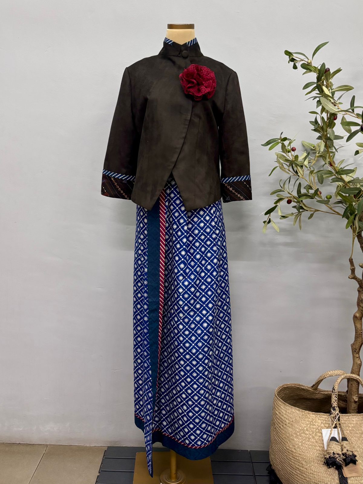 Kain Batik Lis