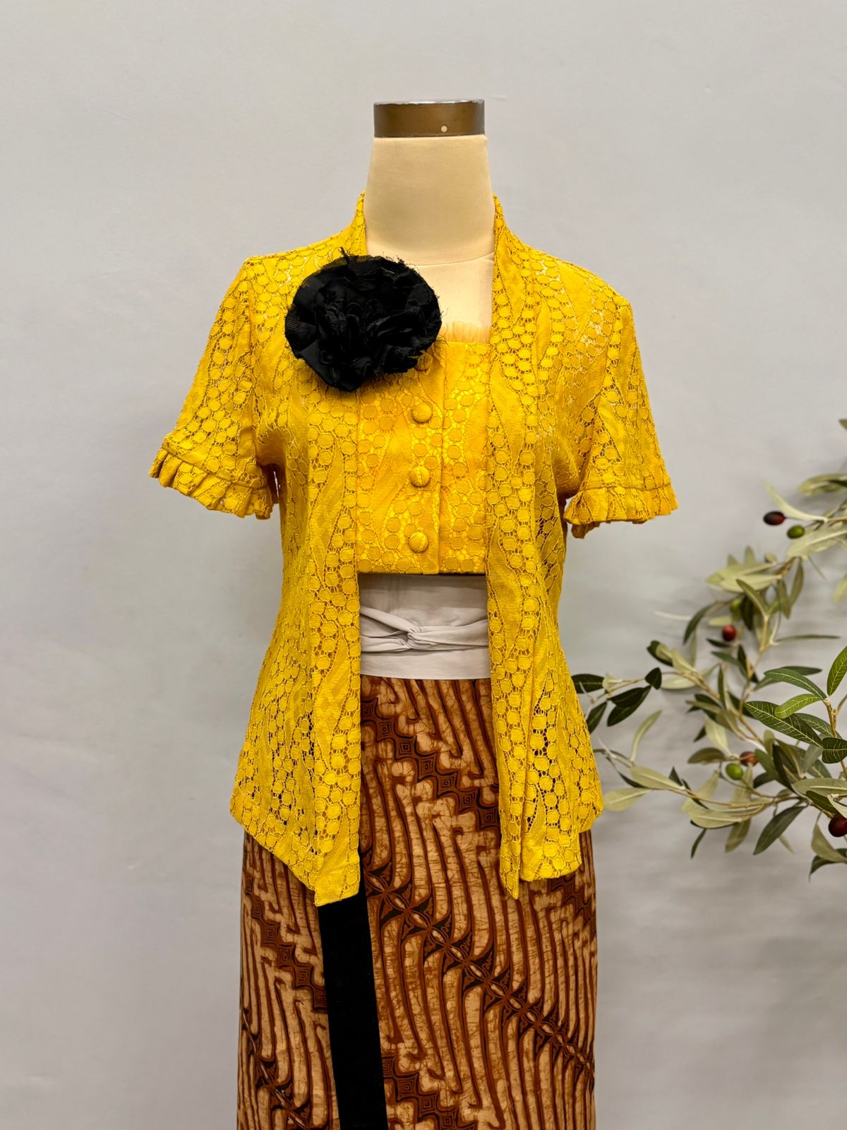 Kebaya Rayi