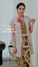 Sarashvati Kebaya