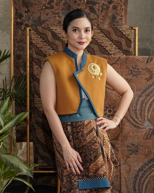 Priyanka Top
