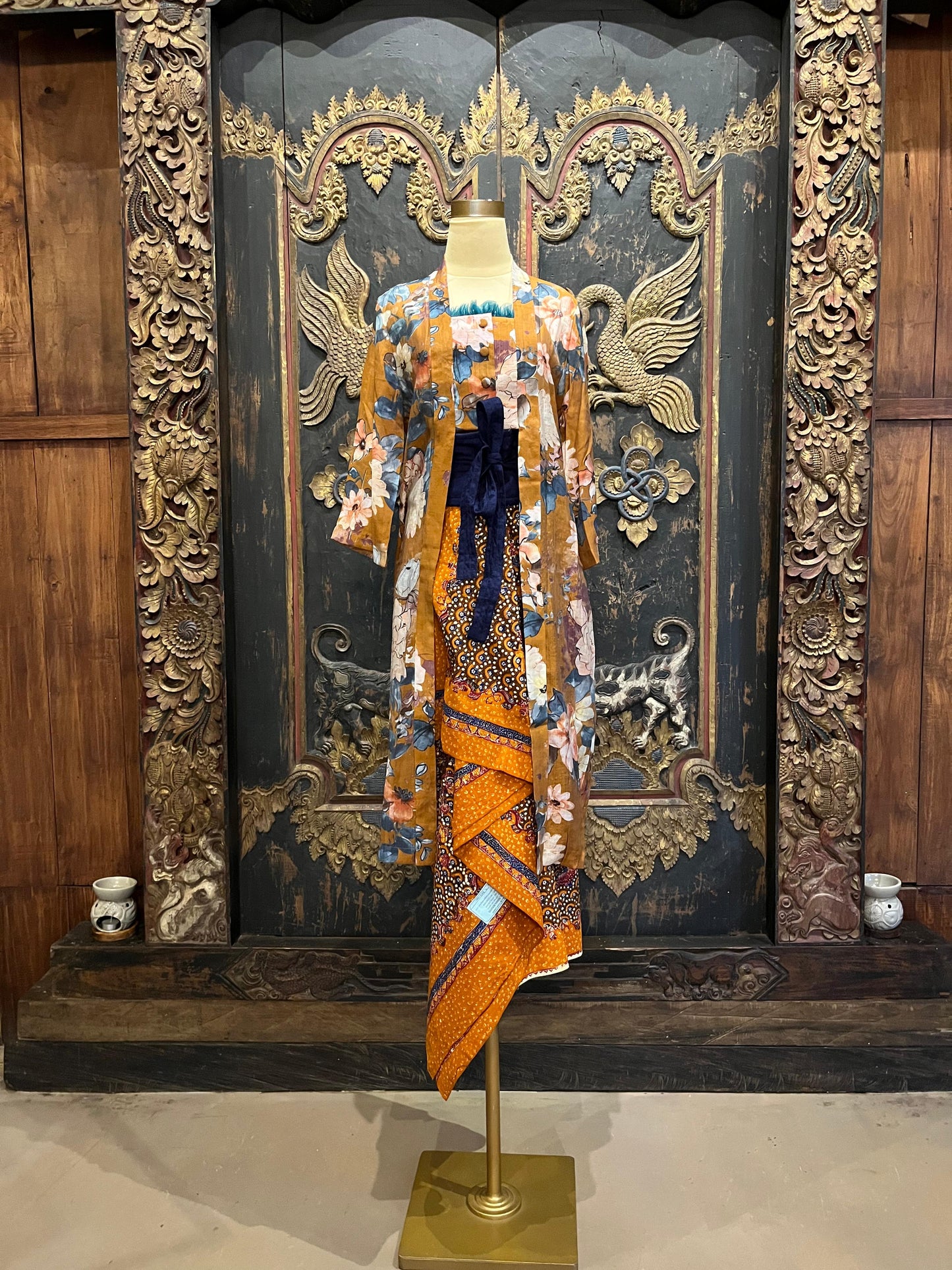 Kebaya Dewi