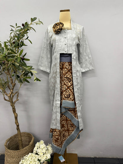 Kebaya Dewi