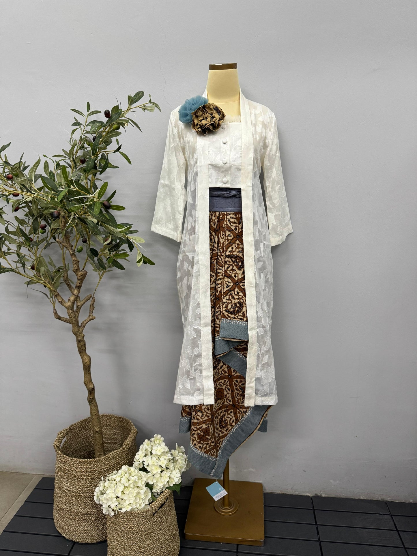 Kebaya Dewi