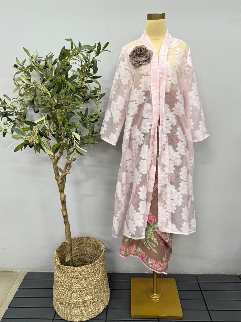 Kebaya Savitri