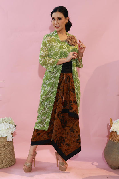 Kebaya Dewi