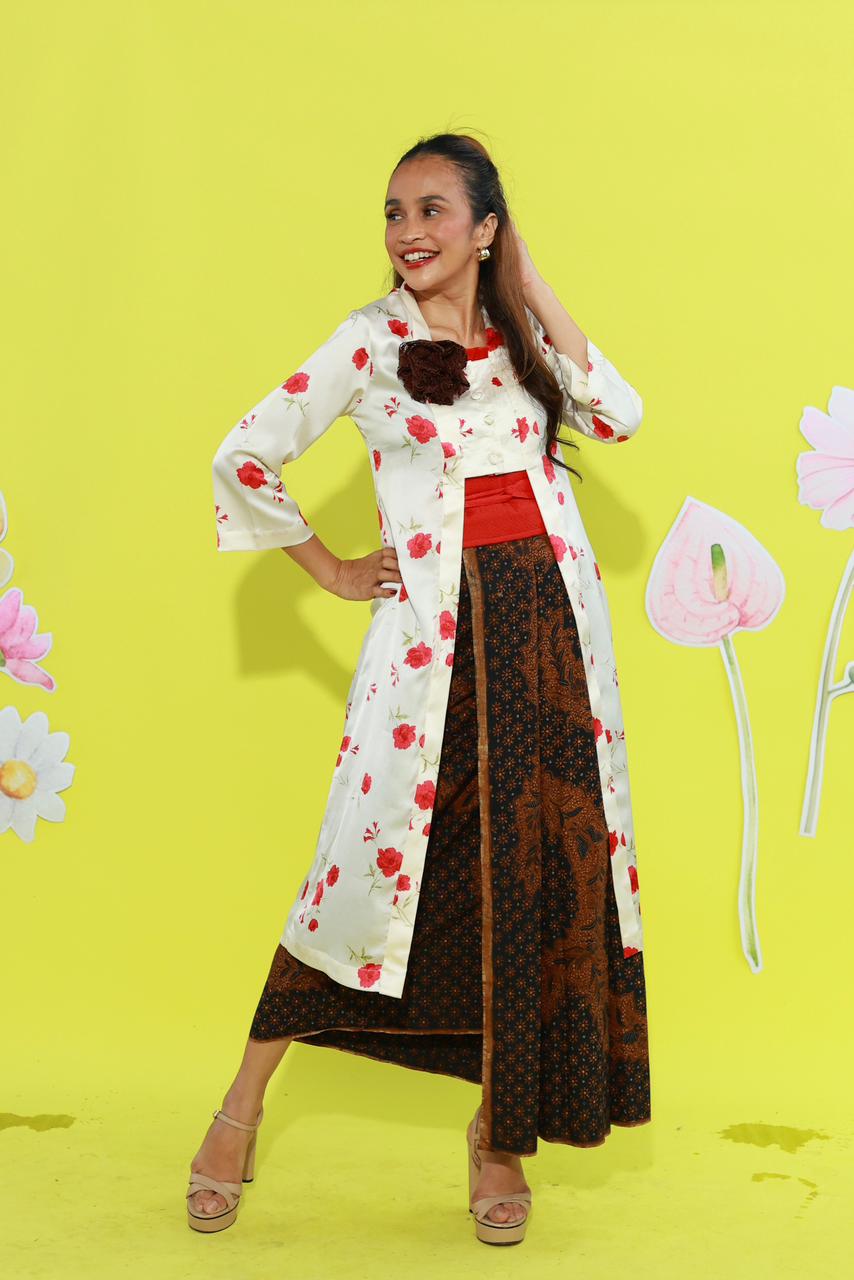 Kebaya Dewi