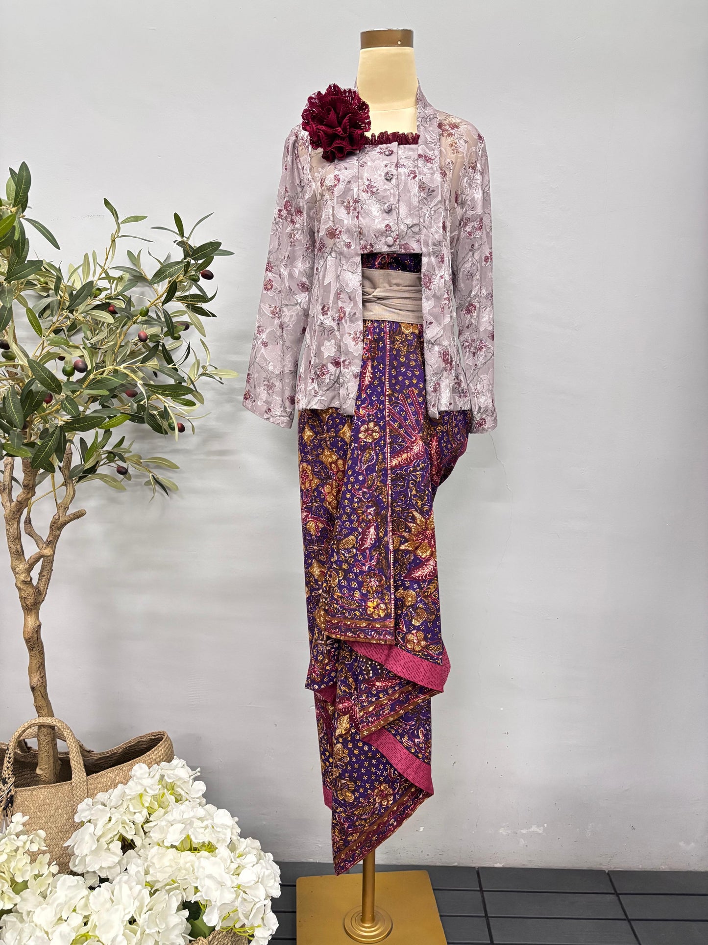 Kebaya Rayi