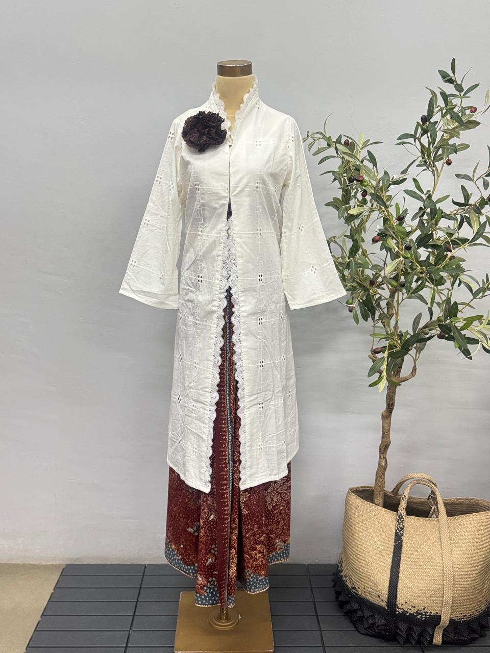 Kebaya Aishwarya