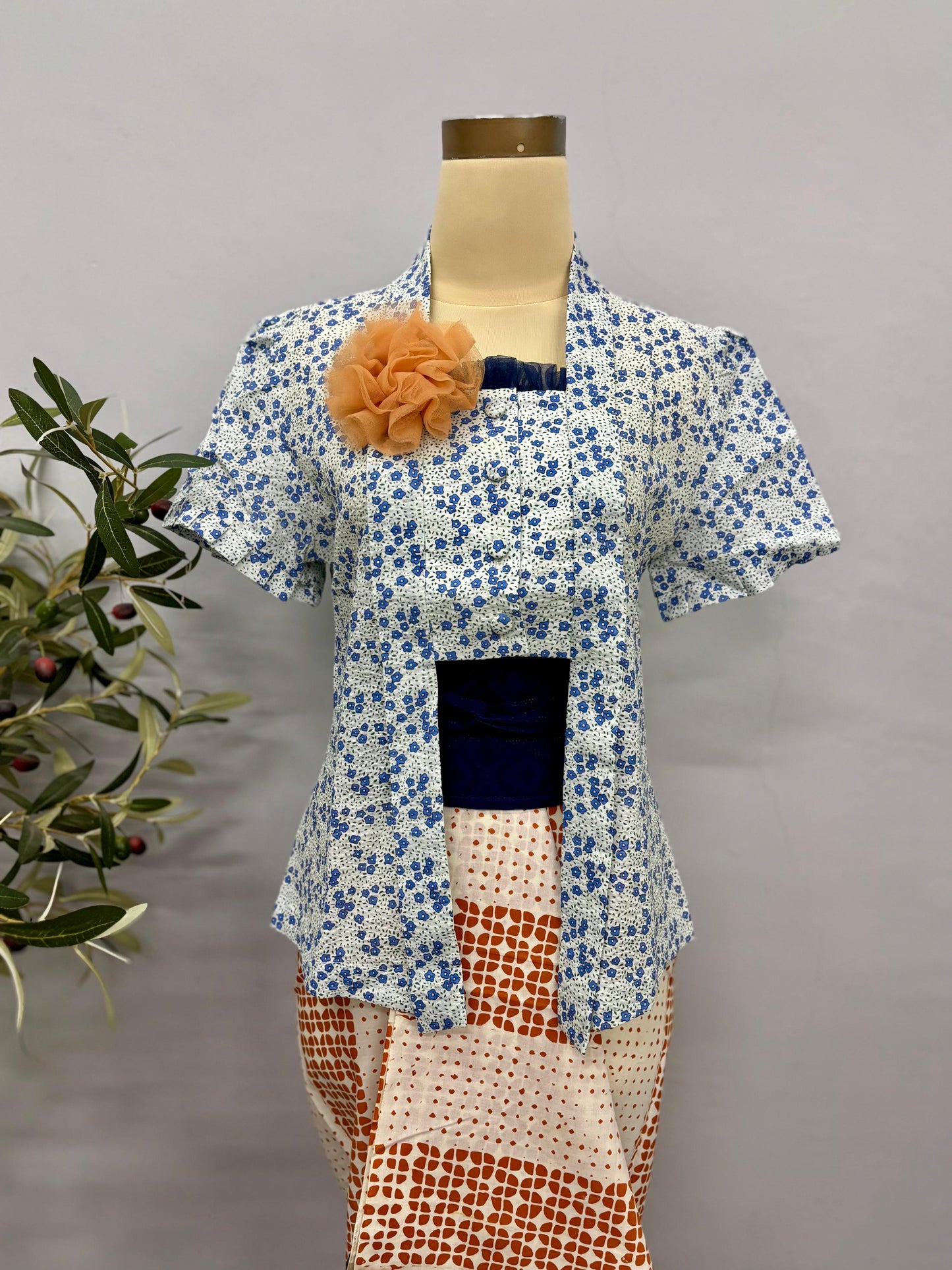 Kebaya Rayi