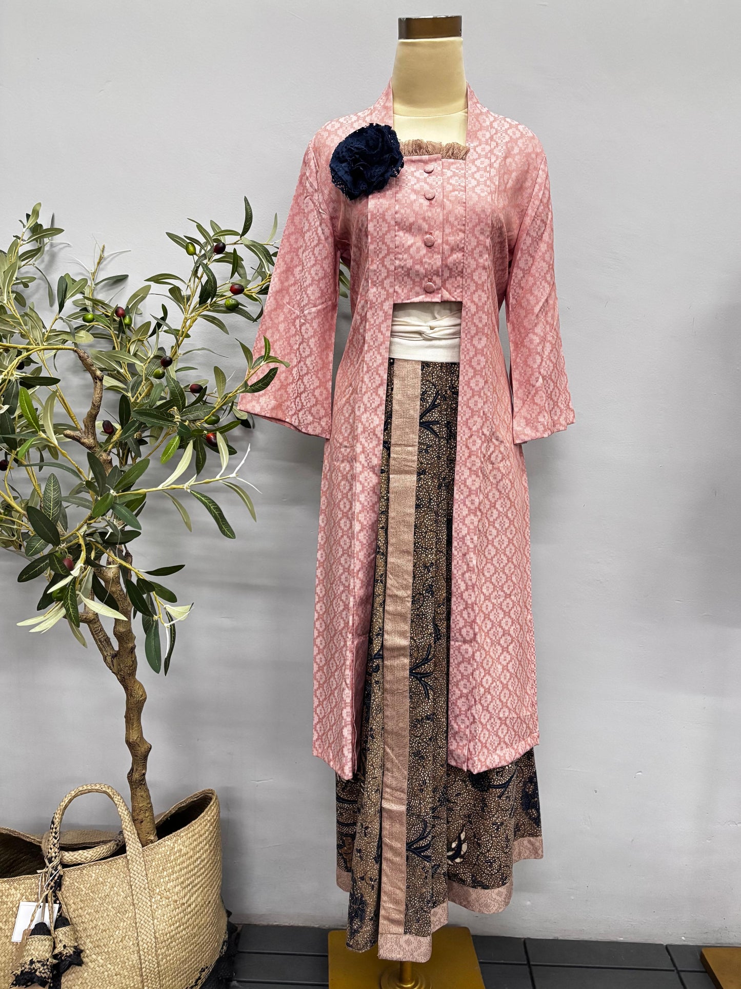 Kebaya Dewi